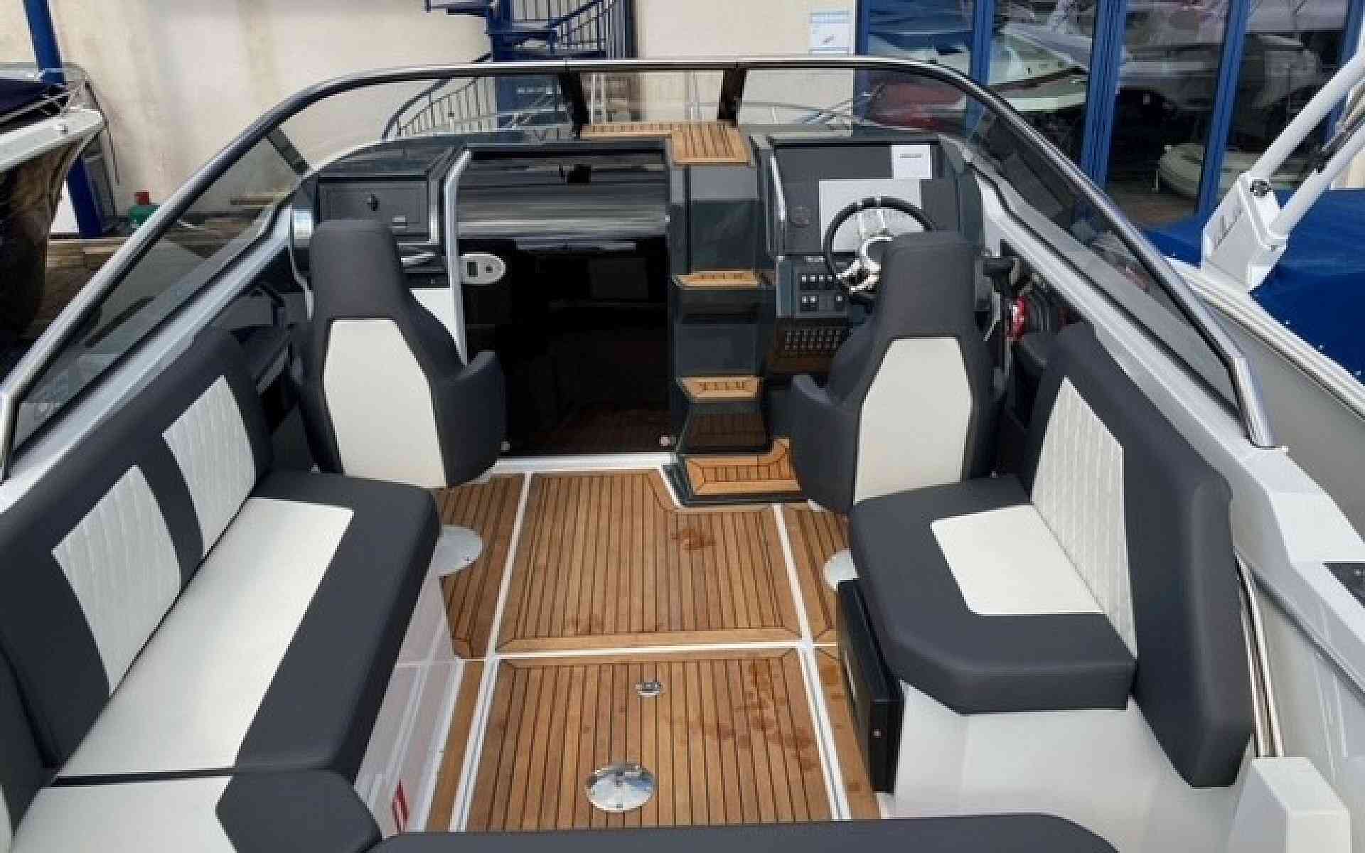 GRANDEZZA 25 S cockpit New boats for sale in UK
